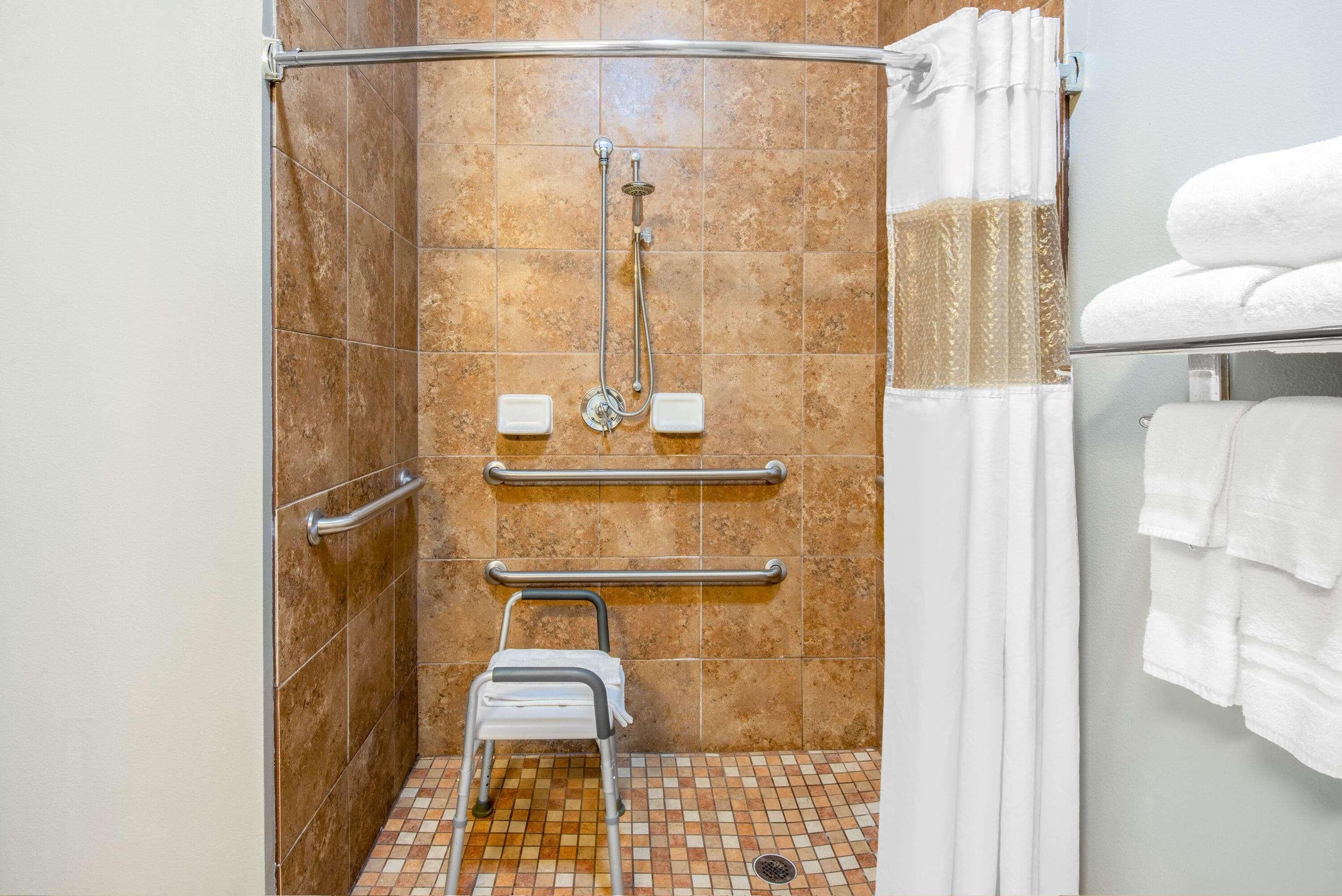 מלון La Quinta By Wyndham גלן רוז מראה חיצוני תמונה